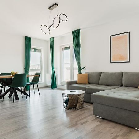 Skylark - Singapore Penthouse With Jacuzzi & Panoramic View Braşov Eksteriør bilde