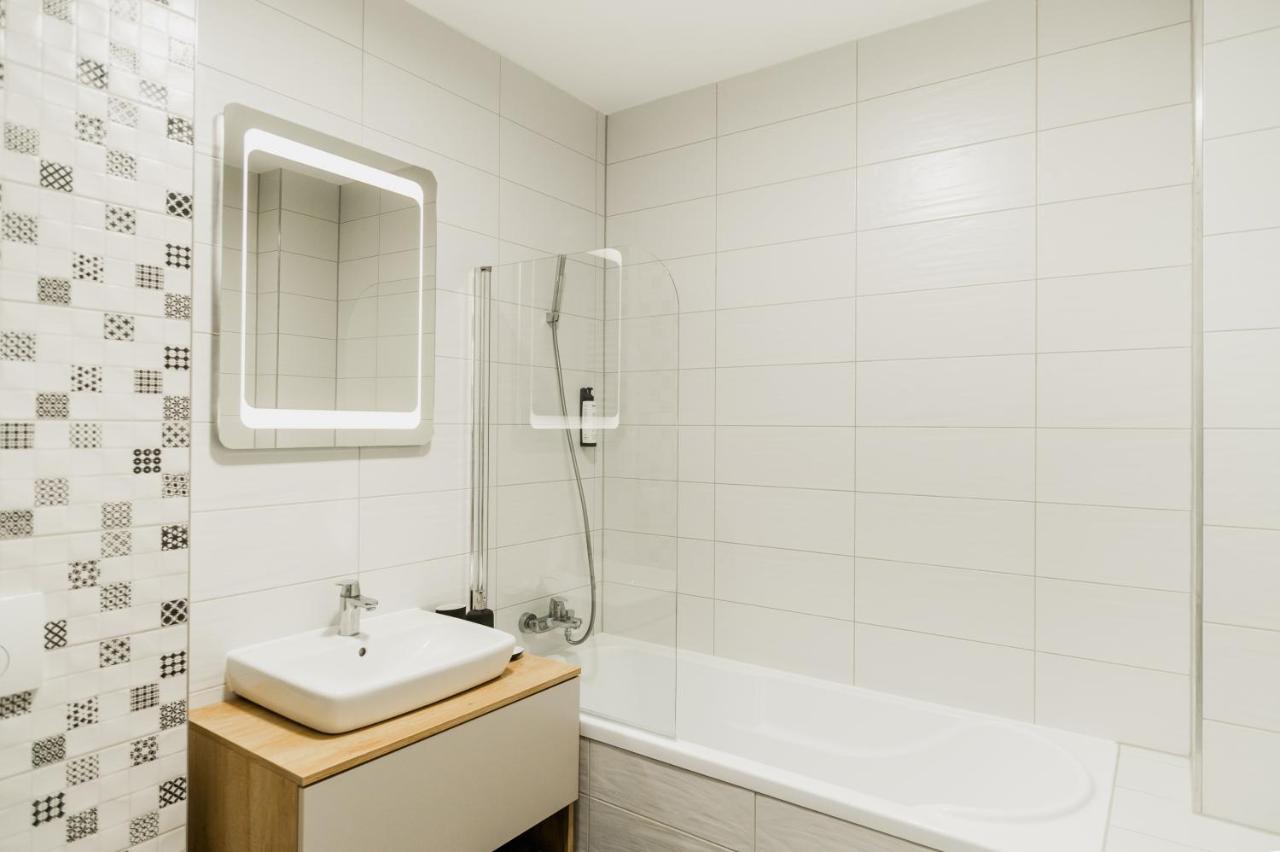 Skylark - Singapore Penthouse With Jacuzzi & Panoramic View Braşov Eksteriør bilde