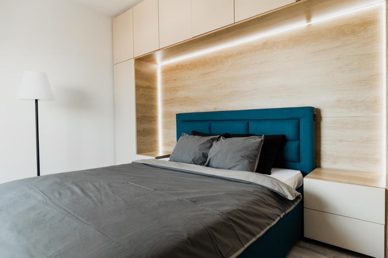 Skylark - Singapore Penthouse With Jacuzzi & Panoramic View Braşov Eksteriør bilde